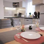 Laura Luxury Gyenesdiás