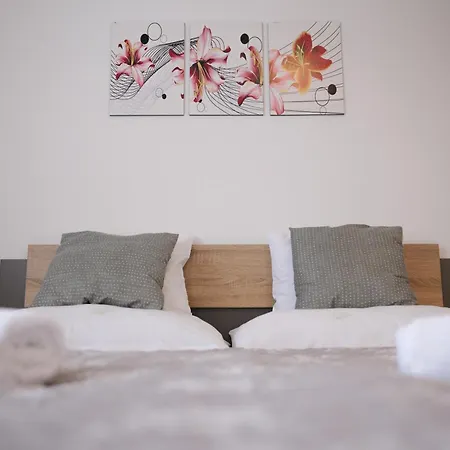 Appartement Laura Luxury Gyenesdiás
